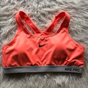 🚫SOLD🚫 NWOT NIKE dri-fit sports bra